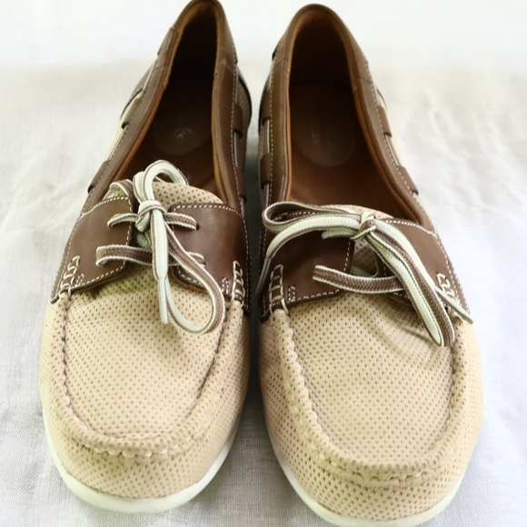 Clarks Shoes | Women's Clark's Extra Light Boat Shoes, Size 11 | Color: Brown/Tan | Size: 11 | Ulises08's Closet